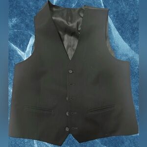 Classic Black Vest - Medium